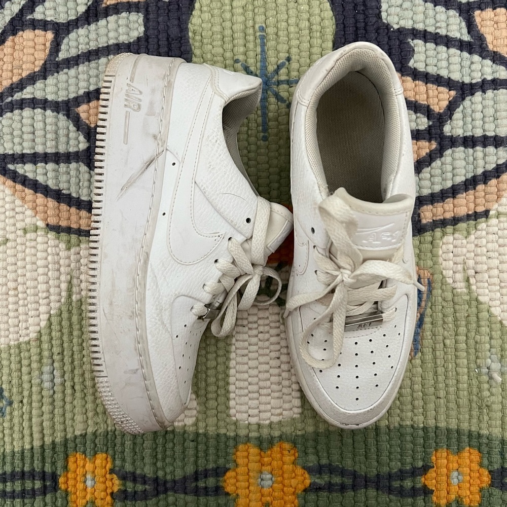 Nike Airforce 1s White👟